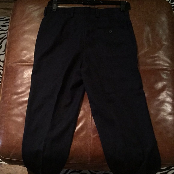 Andrew Marc New York boys suit. - Picture 7 of 8